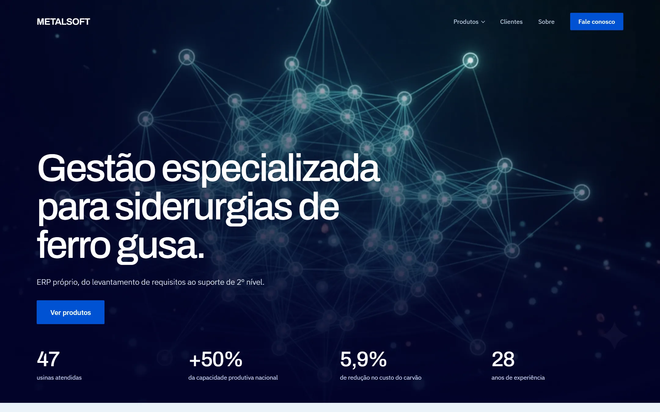 Página inicial da Metalsoft no computador: fundo azul escuro com metal líquido e o título Gestão especializada para siderurgias de ferro gusa.